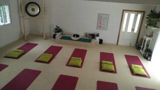 CENTRO NIRANKAR KUNDALINI YOGA