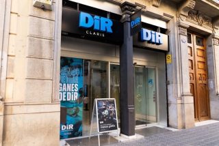 DiR Claris