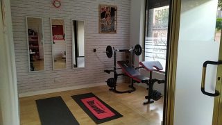 FUN & FIT (SPORT CENTER )