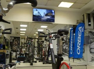 Gimnasio con Entrenamiento Personal - MUNDAIZ FIT