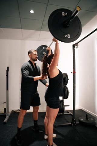 PRAGMA Health Club I Entrenamiento personal y grupos reducidos en Barcelona