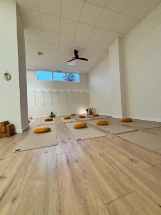 Yogabrú