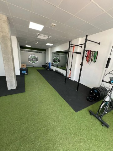 CENTRO DE ENTRENAMIENTO "12FIT"