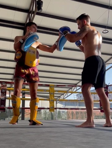 Samuel Olias - Muay Thai Privado (Sevilla)