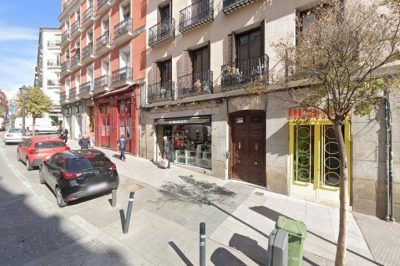 estudio de yoga